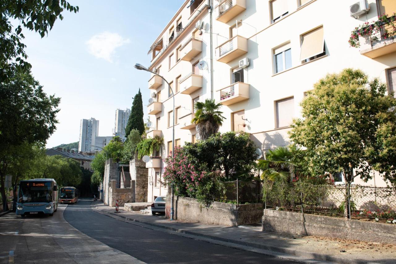 Apartman Lari Rijeka Exteriör bild