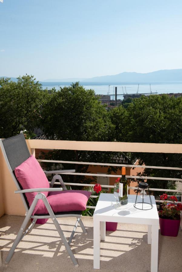 Apartman Lari Rijeka Exteriör bild